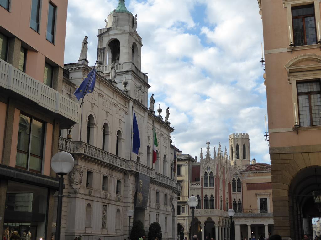 Residenza Carducci Padova Bed & Breakfast エクステリア 写真